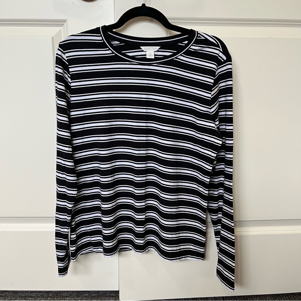 Caslon Black and White Striped Adrian Shirt Women’s Size Large long sleeve